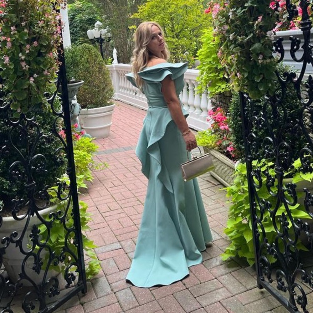 Worn Once At a wedding. beautiful dress